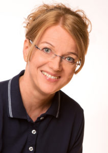 Sonja Bietenbeck Arzthelferin. <b>Karolina Mohr</b> - 1hoch_Sonja-Bietenbeck-212x300